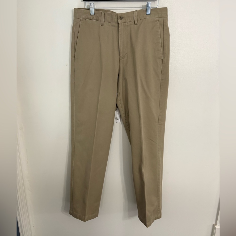 Men's Dockers khaki Pants Size 34x32
